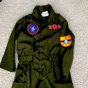 Pottery barn kids pilot costume